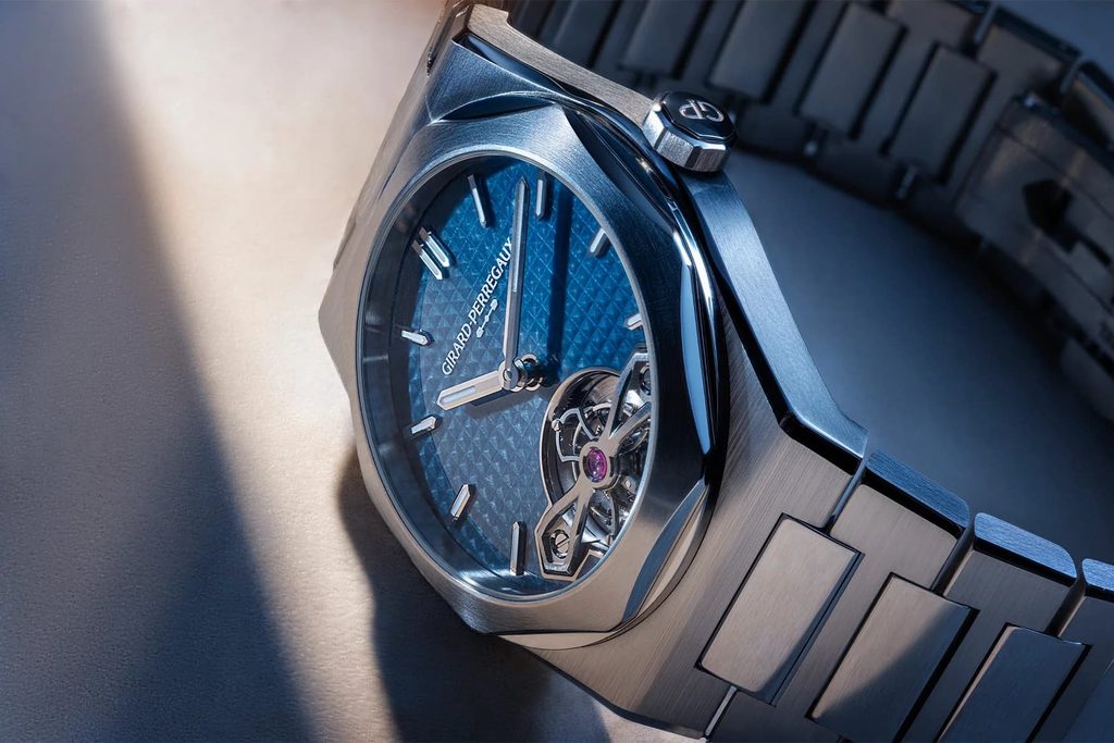 Girard-Perregaux Laureato Fifty Tourbillon Micro-Rotor 39mm